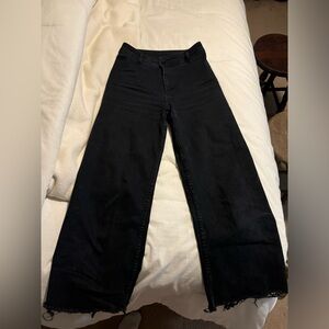 Black flared cropped pants